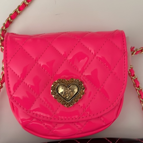 ✨Reduced - NWT BETSEY JOHNSON cross body, 2 purses, quilted - Picture 4 of 13